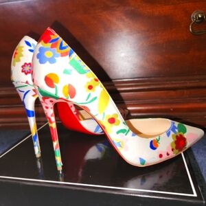 CHRISTIAN LOUBOUTIN D'ORSAY SATIN DECO FLORAL STILETTO PUMPS, 41 Photo SHOOT